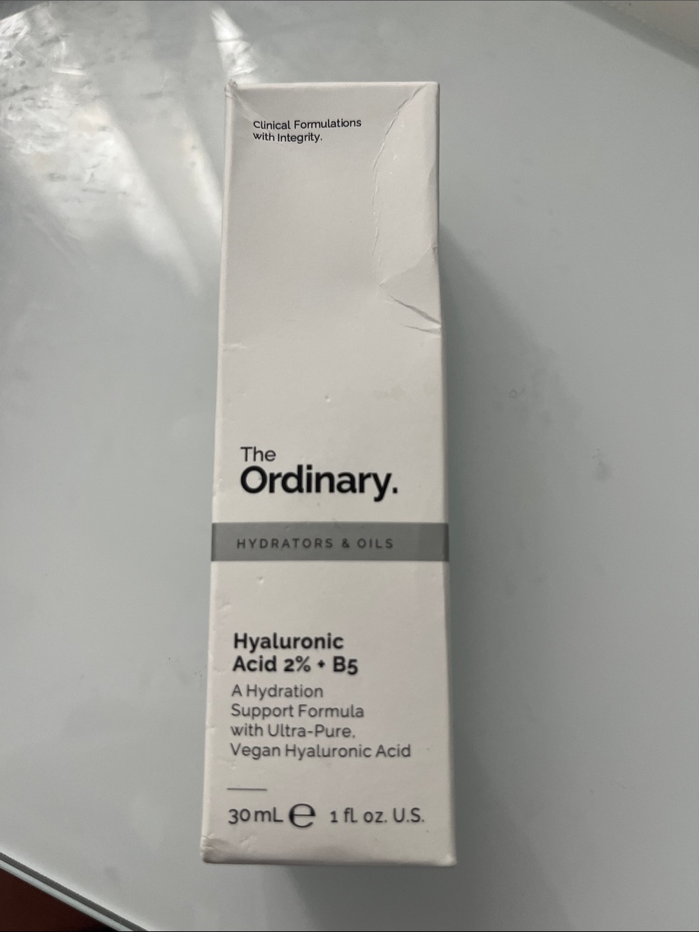 The Ordinary Hyaluronic Acid 2% + B5 Serum — White